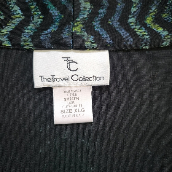 The Travel Collection Cardigan - Picture 11 of 12